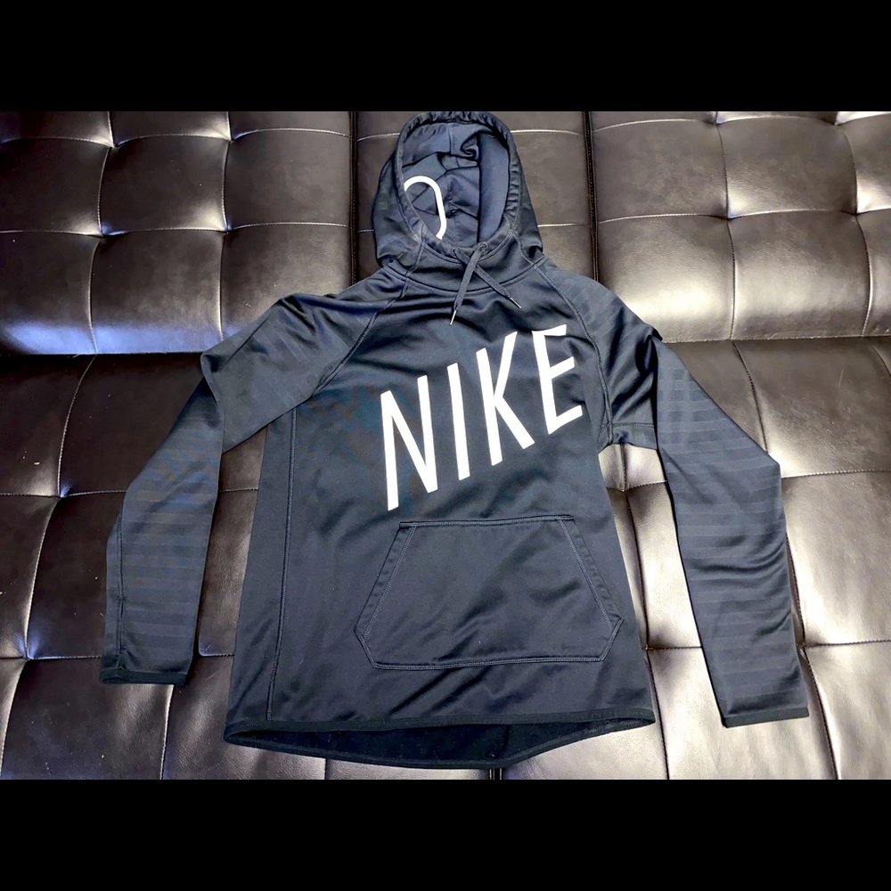 Women’s medium Nike hoodie